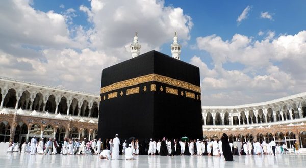 Ø§Ù„Ø¥Ù…Ø§Ø±Ø§Øª ØªØ¹ÙÙŠ Ø­Ù…Ù„Ø§Øª Ø§Ù„Ø­Ø¬ ÙˆØ§Ù„Ø¹Ù…Ø±Ø© Ù…Ù† Ø±Ø³ÙˆÙ… ØªØ¬Ø¯ÙŠØ¯ Ø§Ù„ØªØ±Ø§Ø®ÙŠØµ Ø¨Ø±Ù‚ Ø§Ù„Ø¥Ù…Ø§Ø±Ø§Øª