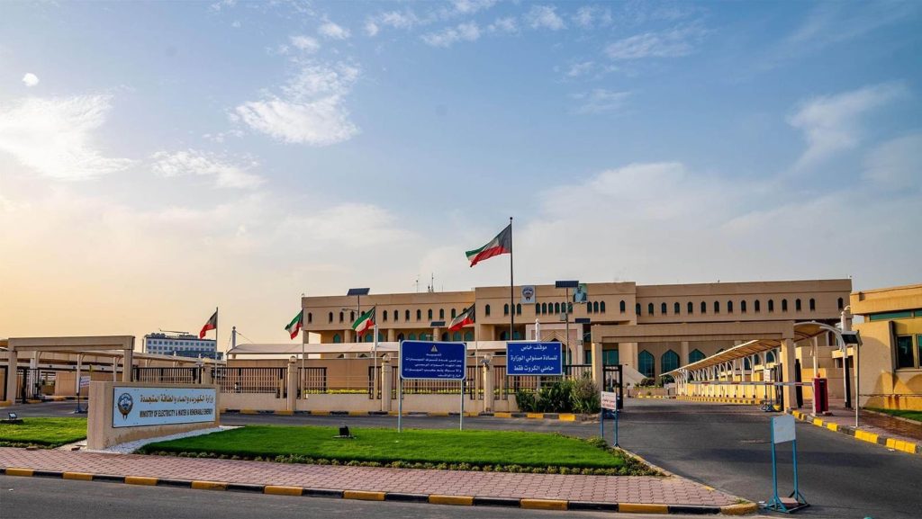 هجوم إيراني على محطات القوى الكهربائية في الكويت