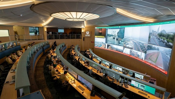 شرطة دبي تستجيب لأكثر من 56 ألف مكالمة طوارئ خلال فترة الكساد