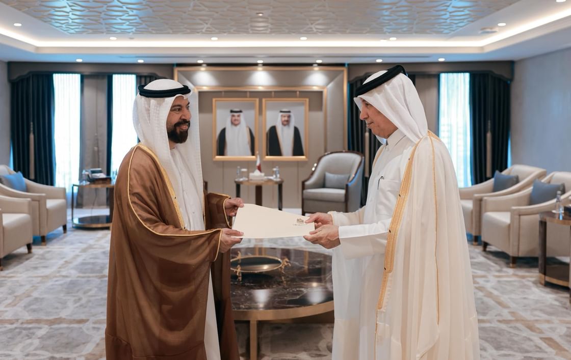 سفير الدولة يقدم نسخة من أوراق اعتماده إلى وزير الدولة للشؤون الخارجية في قطر سفير الدولة يقدم نسخة من أوراق اعتماده إلى وزير الدولة للشؤون الخارجية في قطر