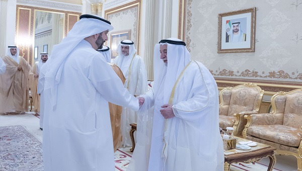 بالفيديو والصور.. حاكم الشارقة يستقبل المهنئين بعيد الأضحى بالفيديو والصور.. حاكم الشارقة يستقبل المهنئين بعيد الأضحى