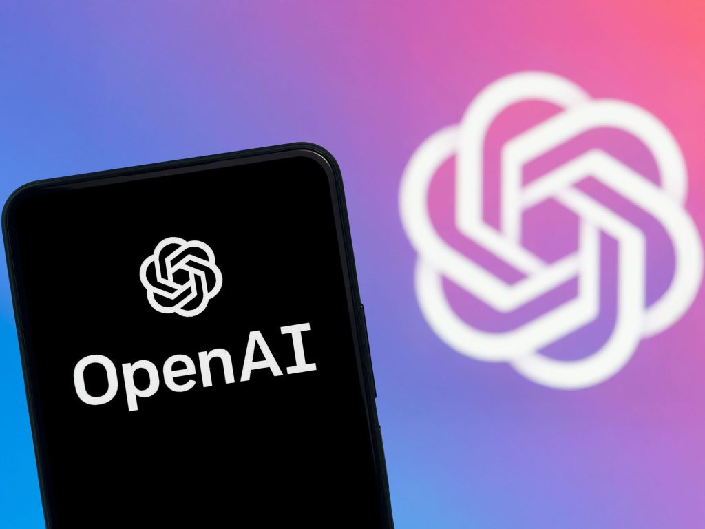 "OpenAi" تستعد لإطلاق مكبر صوت مدعوم بالذكاء الاصطناعي